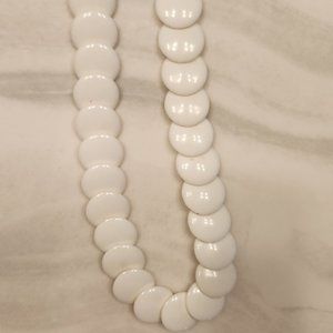 Vintage White Bead Circular Acrylic Flat Bead Necklace